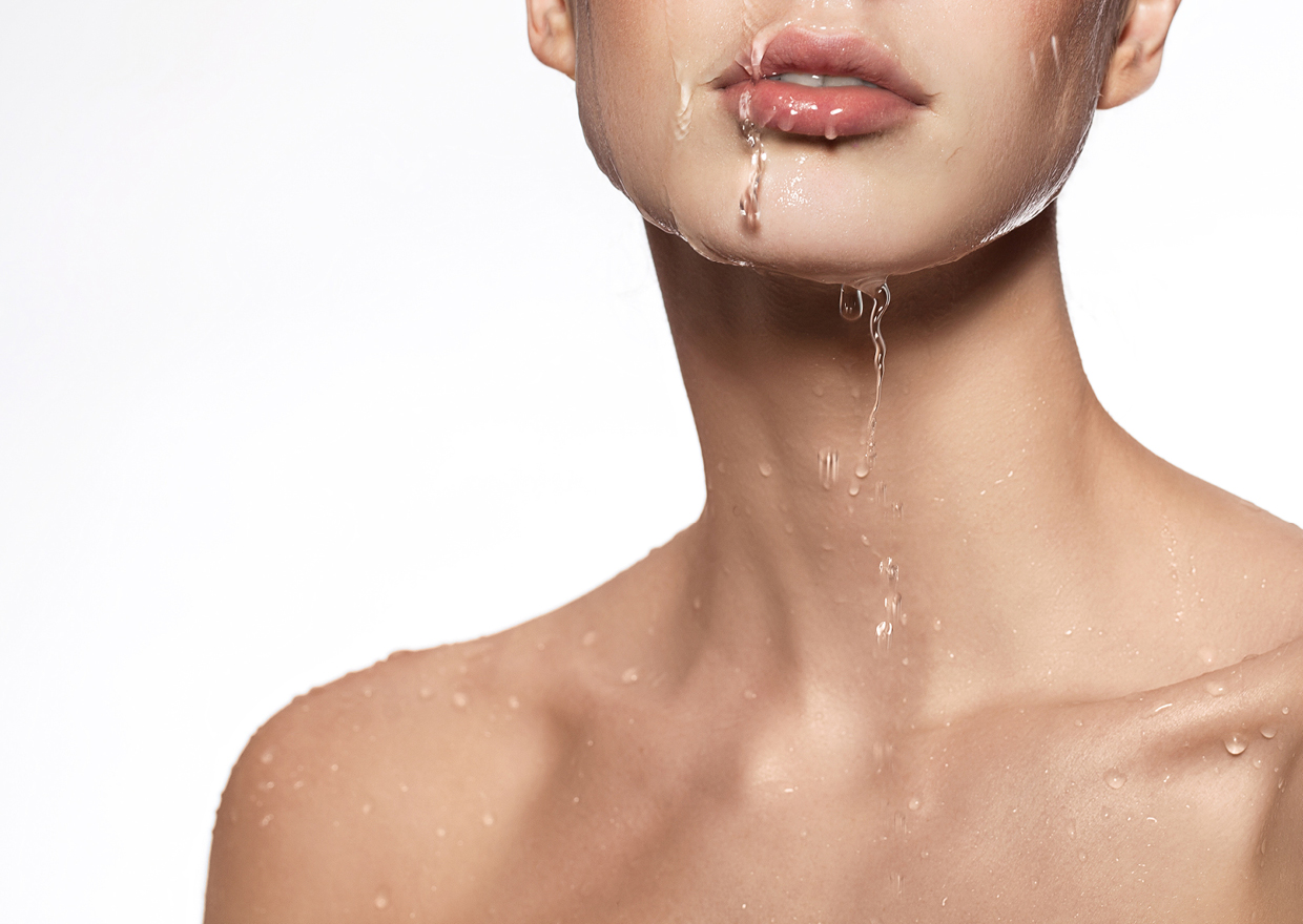 Waarom water drinken goed is voor de huid? SPA® Inspiratie & tips Spa.be Waarom water drinken goed is voor de huid? SPA® Inspiratie & tips Spa.be