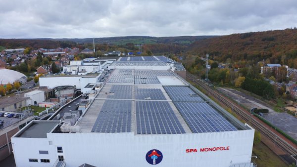 10.000 zonnepanelen op de daken van onze fabrieken